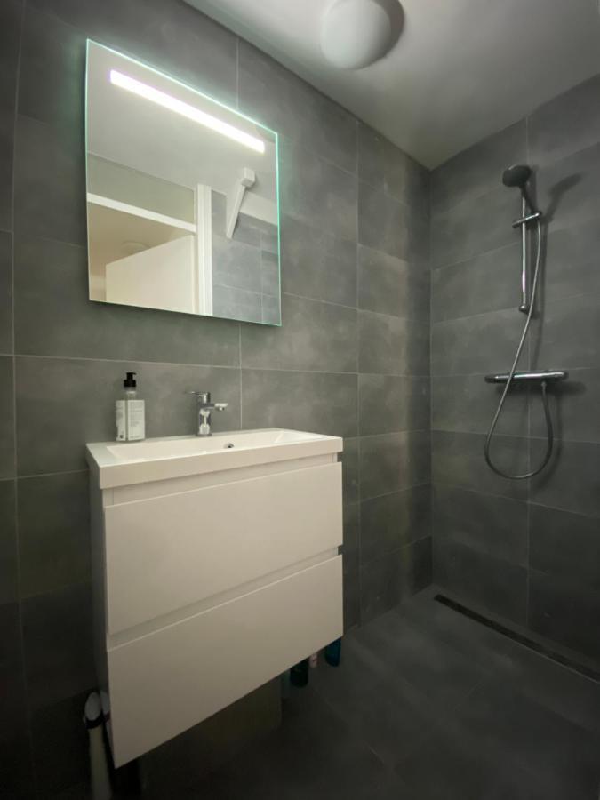 Hotelkamer Prinsenstraat With Free Parking Groningen Kültér fotó